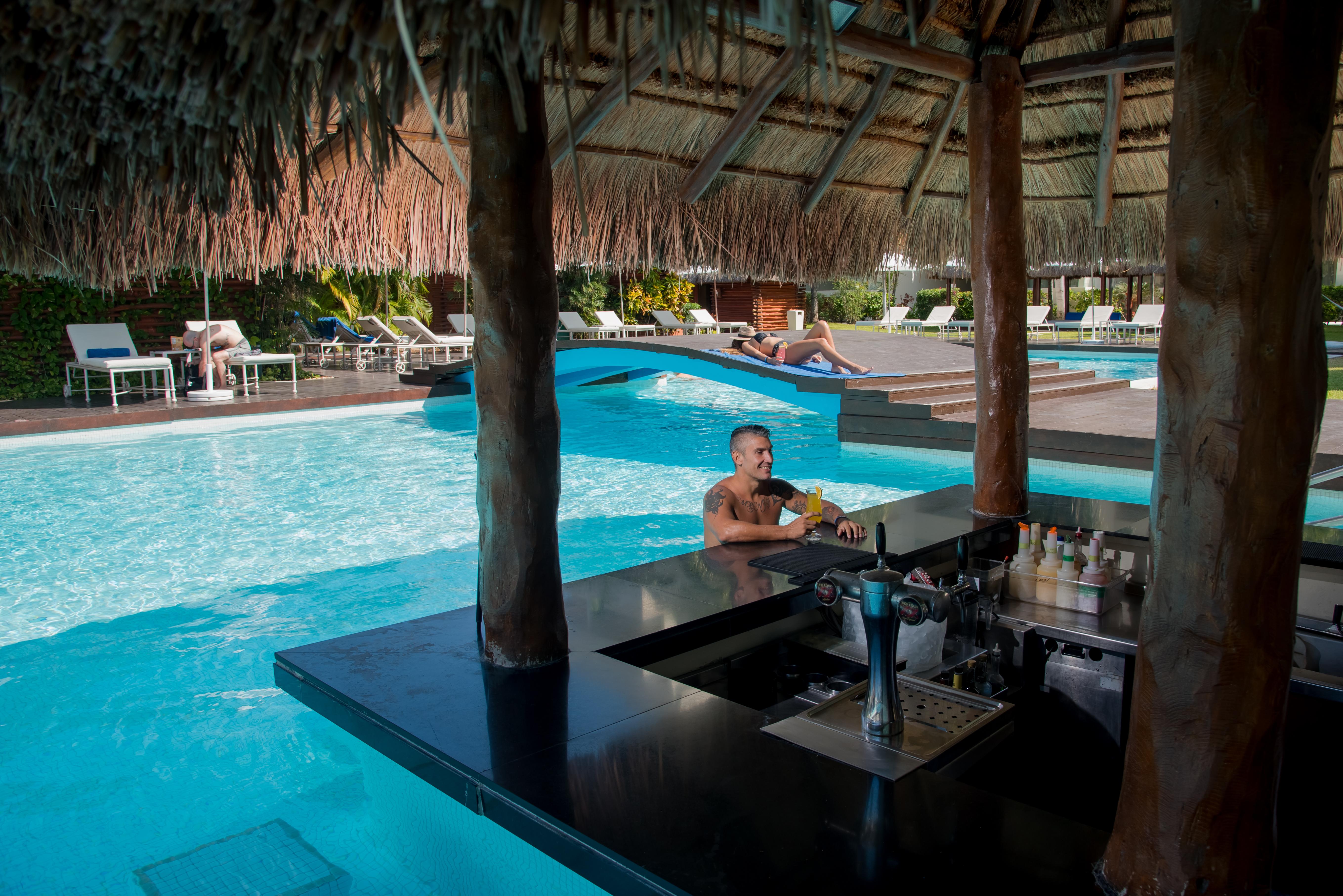 Privilege Aluxes Adults Only Isla Mujeres Luaran gambar